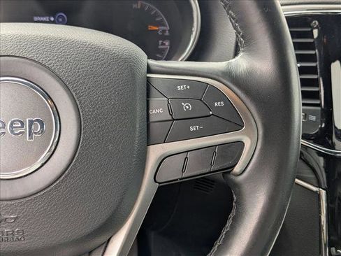 Used 2019 Jeep Grand Cherokee Limited w/ Luxury Group II image 16