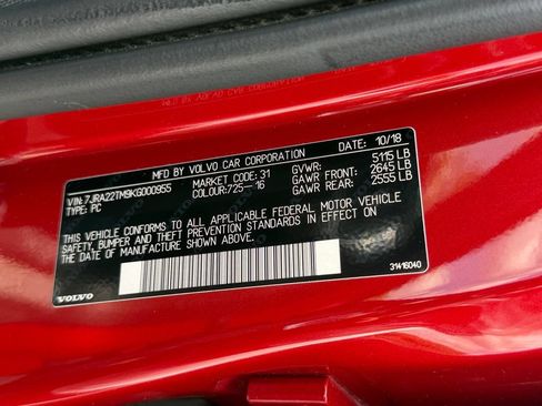 Used 2019 Volvo S60 T6 R-Design AWD/4WD image 30