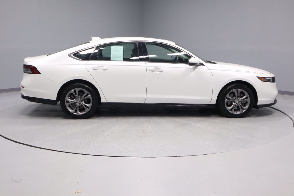 Used 2023 Honda Accord EX-L image 6