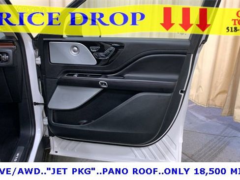 Used 2023 Lincoln Aviator Reserve w/ Equipment Group 201A image 11