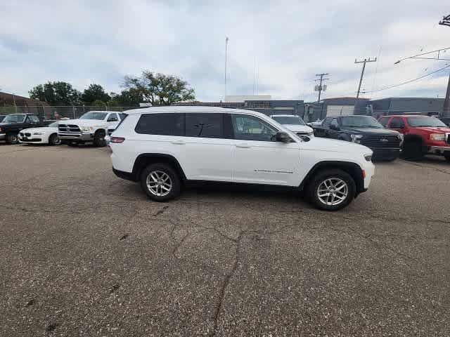 Used 2023 Jeep Grand Cherokee L Laredo AWD/4WD image 10