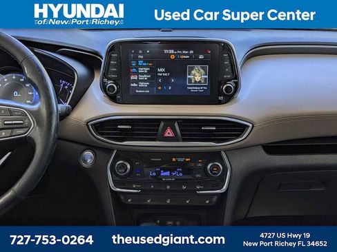 Used 2020 Hyundai Santa Fe Limited image 23