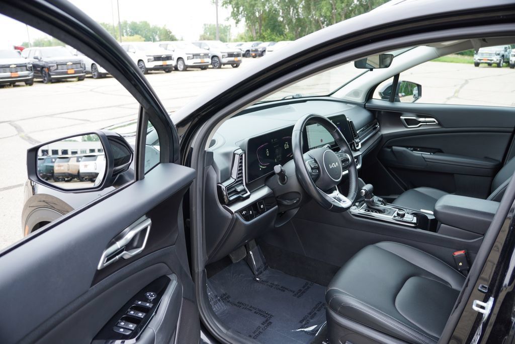 Certified 2024 Kia Sportage EX AWD/4WD image 14