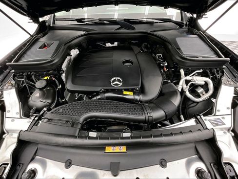 Certified 2022 Mercedes-Benz GLC 300 Grey image 9