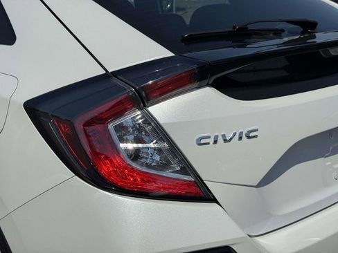 Used 2021 Honda Civic Sport image 12