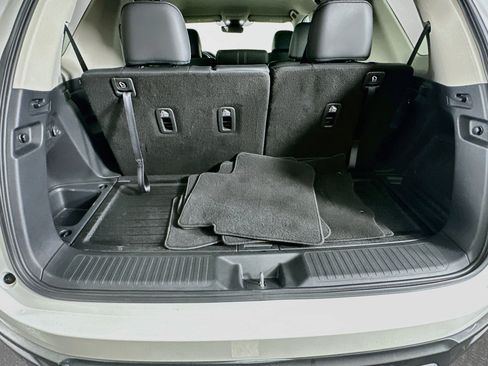 Used 2025 Honda Pilot EX-L image 29