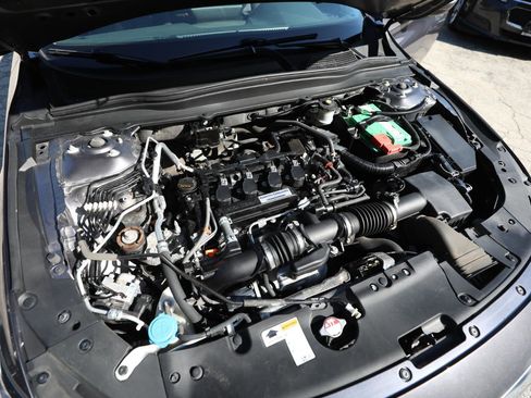 Used 2020 Honda Accord EX image 27