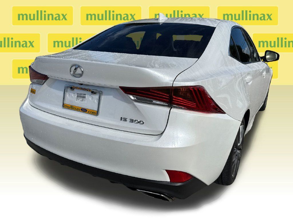 Used 2020 Lexus IS 300 w/ Accessory Package 2 RWD image 4