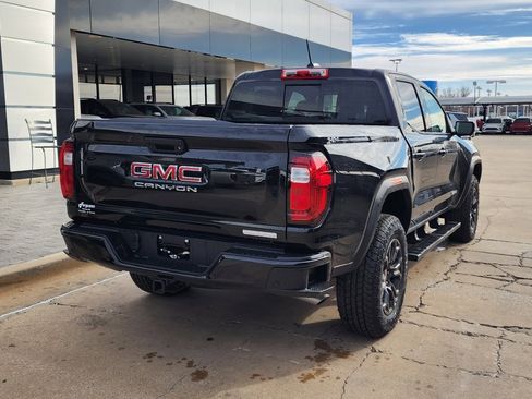New 2025 GMC Canyon Elevation w/ Convenience Package image 4