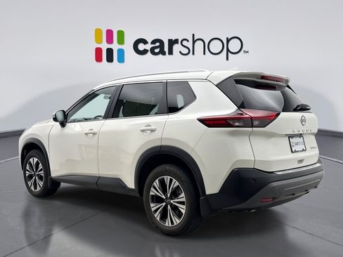 Used 2023 Nissan Rogue SV w/ SV Premium B Package AWD/4WD image 3