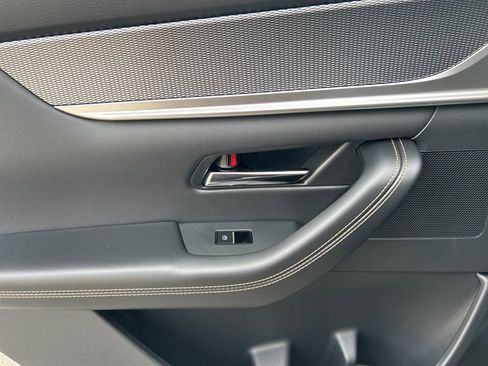 New 2025 MAZDA CX-90 Plug-In Hybrid w/ Premium Plus image 24