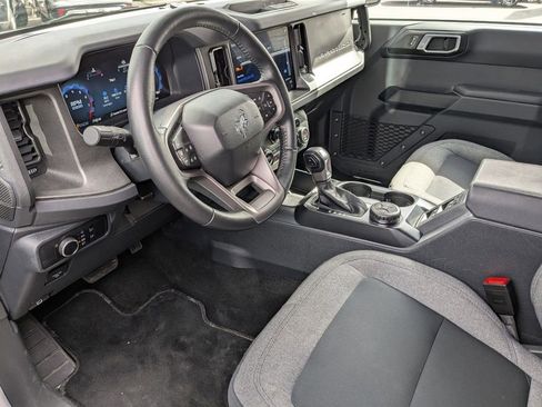 Used 2025 Ford Bronco Big Bend AWD/4WD image 14