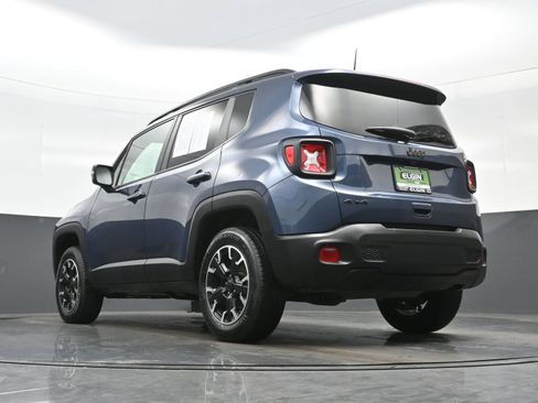 Used 2023 Jeep Renegade Latitude AWD/4WD image 29
