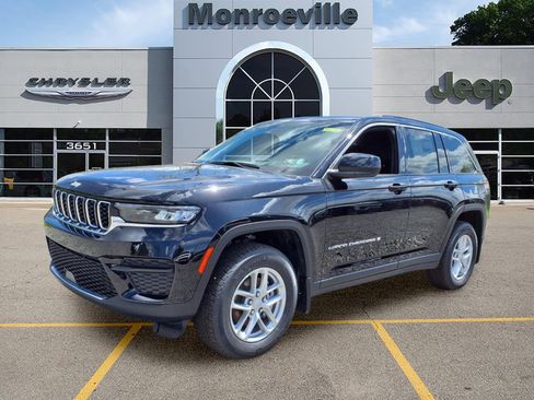 New 2026 Jeep Grand Cherokee Laredo X AWD/4WD image 1