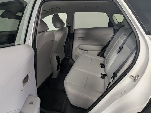 Certified 2025 Hyundai Kona SEL FWD image 24