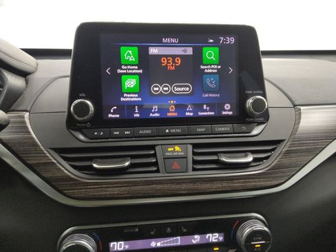 Used 2019 Nissan Altima 2.5 SL FWD image 25