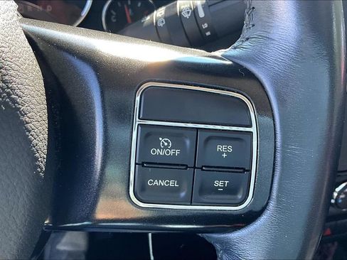 Used 2017 Jeep Wrangler Unlimited Rubicon AWD/4WD image 12
