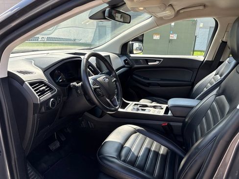 Used 2024 Ford Edge SEL AWD/4WD image 9