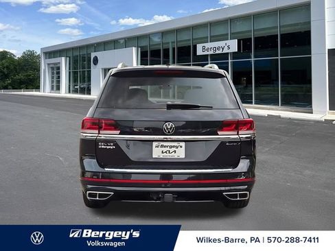 Certified 2023 Volkswagen Atlas SEL Premium AWD/4WD image 10
