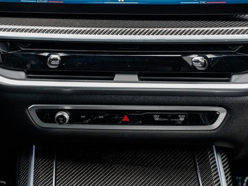 Used 2024 BMW X7 M60i w/ Executive Package image 16