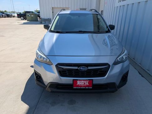 Used 2018 Subaru Crosstrek 2.0i AWD/4WD image 29