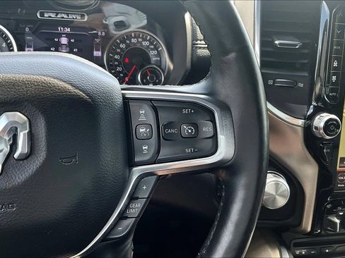 Used 2019 RAM 1500 Laramie AWD/4WD image 21