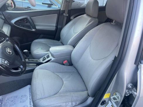 Used 2011 Toyota RAV4 Limited image 11