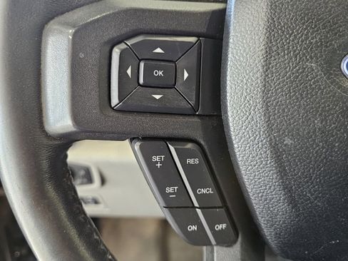 Used 2018 Ford F150 XLT w/ Equipment Group 302A Luxury image 14