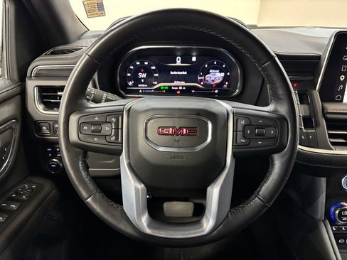 Used 2022 GMC Yukon SLT w/ SLT Premium Package AWD/4WD image 21