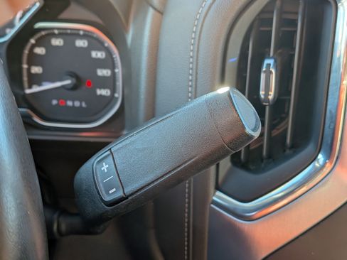 Used 2020 GMC Sierra 1500 SLT w/ SLT Premium Plus Package image 31