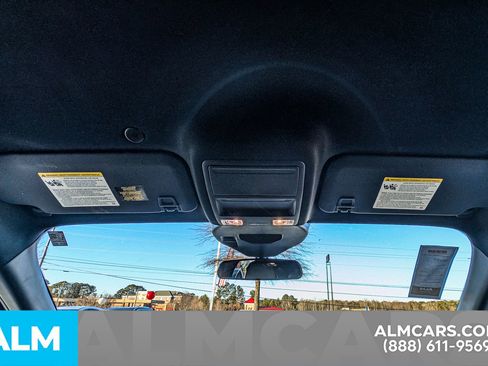 Used 2024 Ford Escape ST-Line image 33