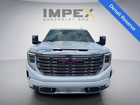 Used 2024 GMC Sierra 1500 Denali w/ Denali Reserve Package AWD/4WD image 9