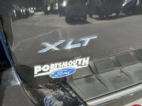 Used 2022 Ford Explorer XLT w/ Equipment Group 202A AWD/4WD image 22