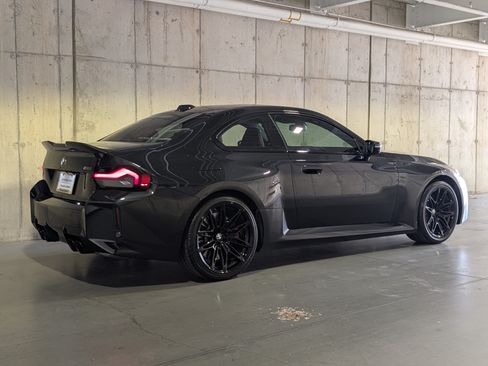 Used 2025 BMW M2 w/ Lighting Package RWD image 8