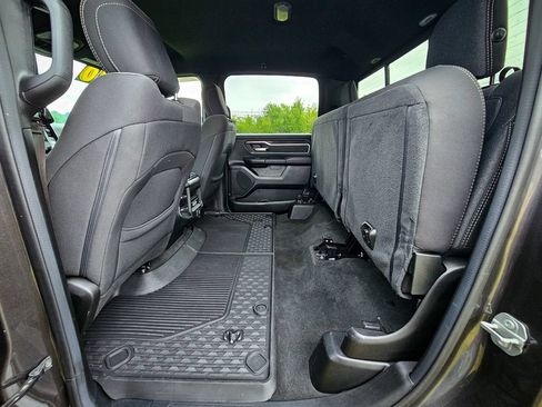 Used 2020 RAM 1500 Big Horn AWD/4WD image 34