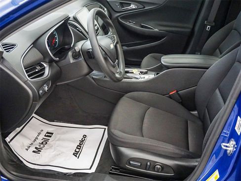 Used 2023 Chevrolet Malibu LT image 17