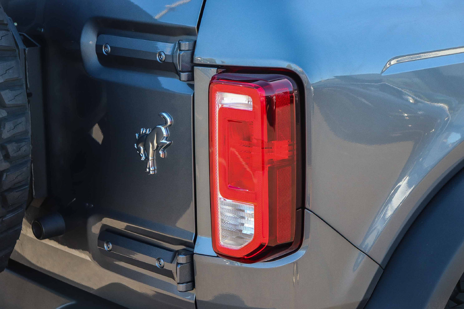 Used 2025 Ford Bronco 4-Door AWD/4WD image 8