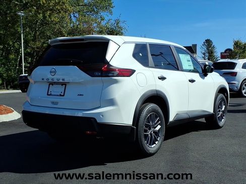 Certified 2026 Nissan Rogue S AWD/4WD image 7