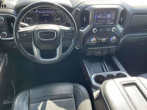 Used 2020 GMC Sierra 1500 Denali w/ Denali Ultimate Package AWD/4WD image 9