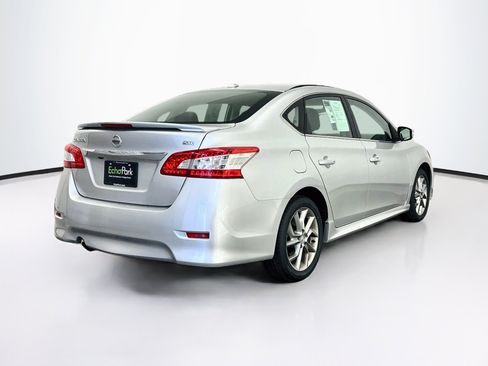 Used 2015 Nissan Sentra SR FWD image 9