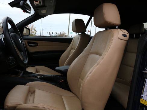 Used 2011 BMW 128i I image 42