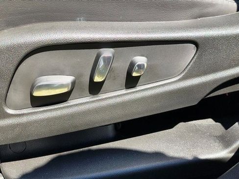 Used 2024 Cadillac XT5 Premium Luxury image 28