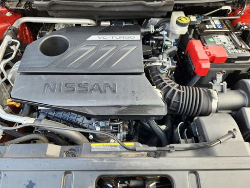 Used 2023 Nissan Rogue SV image 17