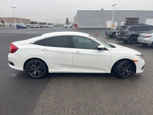 Used 2021 Honda Civic Sport image 4
