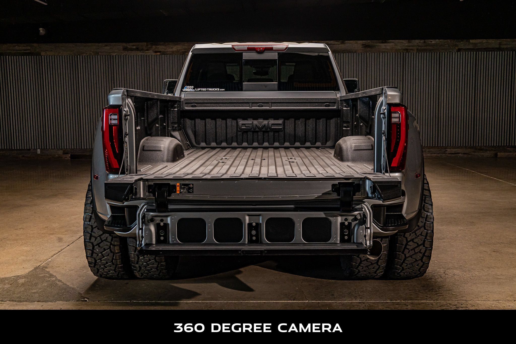 Used 2026 GMC Sierra 3500 Denali w/ Denali Reserve Package AWD/4WD image 9
