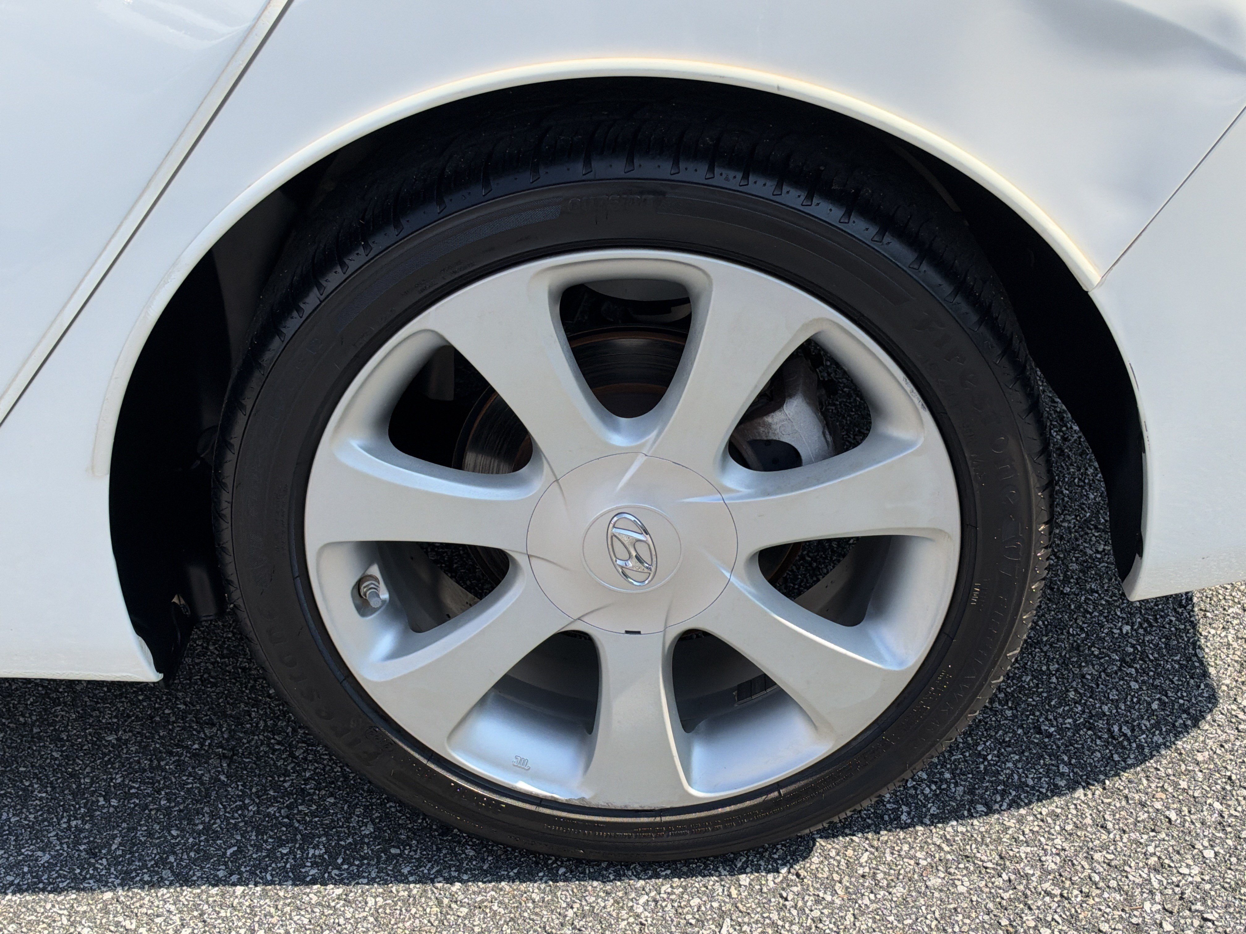 Used 2012 Hyundai Elantra Limited FWD image 23