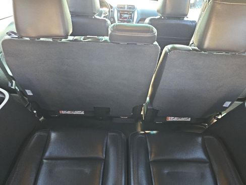 Used 2014 Ford Explorer Limited AWD/4WD image 6