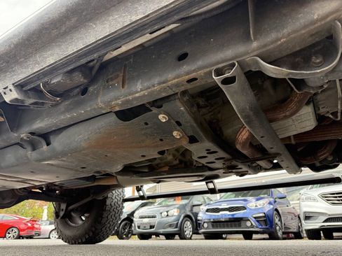 Used 2016 Jeep Wrangler Unlimited Rubicon image 28