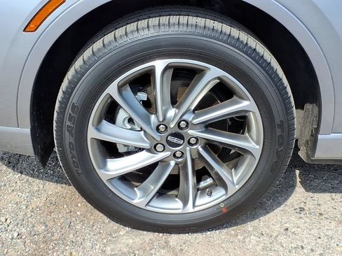 Used 2024 Lincoln Corsair Grand Touring w/ Equipment Group 301A AWD/4WD image 9