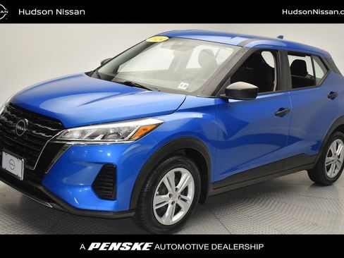 Used 2024 Nissan Kicks S FWD image 1